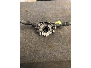 Gebruikte Stuurkolomschakelaar Ford Transit Courier 1.5 TDCi 75 Prijs € 52,50 Margeregeling aangeboden door van de Bunte Teuge B.V.