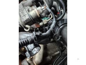 Gebruikte Brandstofpomp Mechanisch Fiat Ducato (250) 2.2 D 100 Multijet Euro 4 Prijs € 131,25 Margeregeling aangeboden door van de Bunte Teuge B.V.