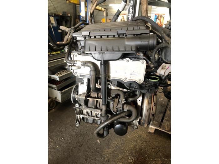 Motor van een Volkswagen Tiguan (5N1/2) 1.4 TSI 16V 2015