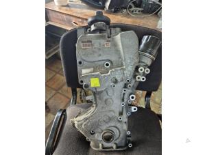 Gebruikte Distributiedeksel Seat Altea XL (5P5) 1.4 TSI 16V Prijs € 157,50 Margeregeling aangeboden door van de Bunte Teuge B.V.