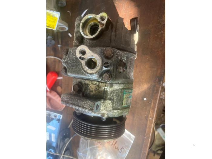 Gebruikte Aircopomp Volkswagen Passat Variant (3C5) 1.9 TDI Prijs € 131,25 Margeregeling aangeboden door van de Bunte Teuge B.V.