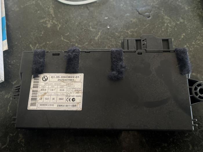 Gebruikte Comfort Module Mini Mini (R56) 1.6 16V Cooper Prijs € 42,00 Margeregeling aangeboden door van de Bunte Teuge B.V.