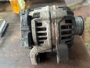 Gebruikte Dynamo Opel Corsa C (F08/68) 1.4 16V Twin Port Prijs € 52,50 Margeregeling aangeboden door van de Bunte Teuge B.V.