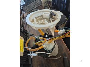 Gebruikte Benzinepomp Volvo XC90 II 2.0 T8 16V Twin Engine AWD Prijs € 210,00 Margeregeling aangeboden door van de Bunte Teuge B.V.