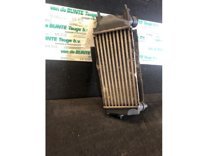 Gebruikte Intercooler Ford C-Max (DXA) 1.0 Ti-VCT EcoBoost 12V 100 Prijs € 52,50 Margeregeling aangeboden door van de Bunte Teuge B.V.
