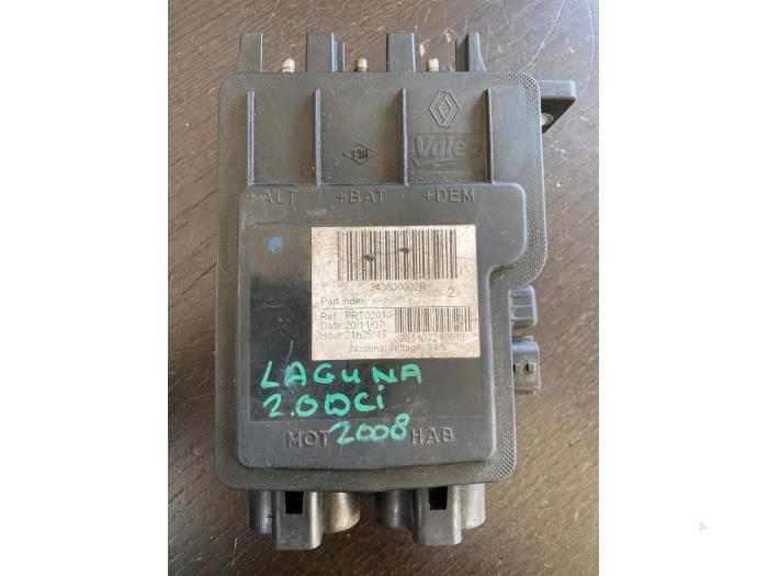 Gebruikte Computer Airco Renault Laguna III (BT) 2.0 dCi 16V 150 Prijs € 52,50 Margeregeling aangeboden door van de Bunte Teuge B.V.