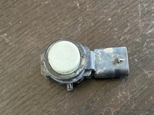 Gebruikte PDC Sensor Mercedes A (W176) 1.6 A-180 16V Prijs € 21,00 Margeregeling aangeboden door van de Bunte Teuge B.V.