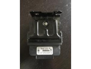 Gebruikte Transfer module 4x4 Kia Sorento III (UM) 2.2 CRDi 16V VGT 4x4 Prijs € 105,00 Margeregeling aangeboden door van de Bunte Teuge B.V.