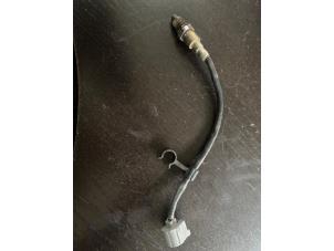 Gebruikte Lambda Sonde Mercedes A (W176) 1.6 A-180 16V Prijs € 26,25 Margeregeling aangeboden door van de Bunte Teuge B.V.