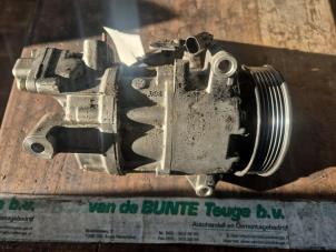 Gebruikte Pomp Airco BMW 3 serie (E90) 320i 16V Prijs € 131,25 Margeregeling aangeboden door van de Bunte Teuge B.V.
