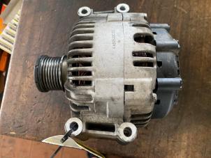 Gebruikte Dynamo Mercedes ML II (164/4JG) 3.0 ML-280 CDI 4-Matic V6 24V Prijs € 157,50 Margeregeling aangeboden door van de Bunte Teuge B.V.