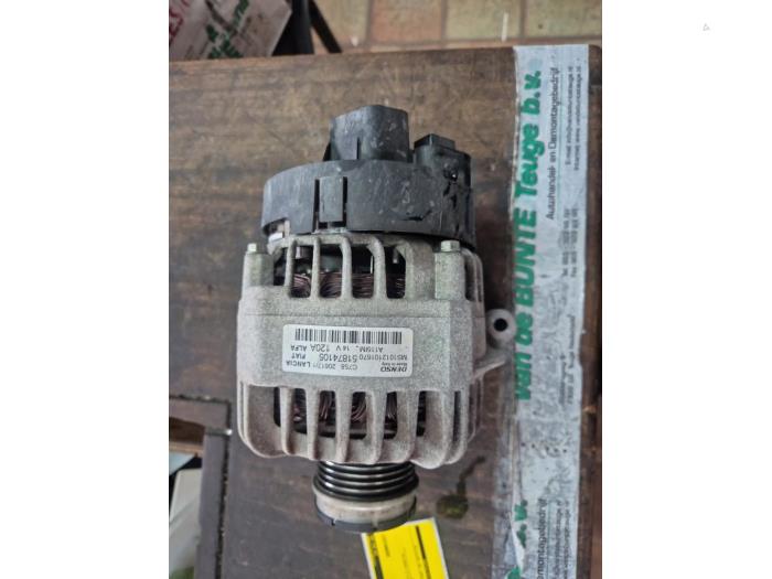 Gebruikte Dynamo Fiat 500 (312) 0.9 TwinAir 80 Prijs € 52,50 Margeregeling aangeboden door van de Bunte Teuge B.V.