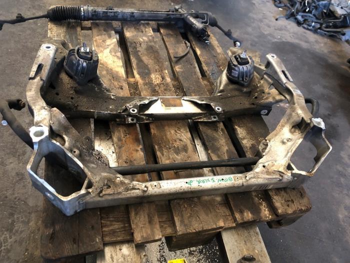 Gebruikte Subframe BMW 3 serie (E90) 318i 16V Prijs € 68,25 Margeregeling aangeboden door van de Bunte Teuge B.V.