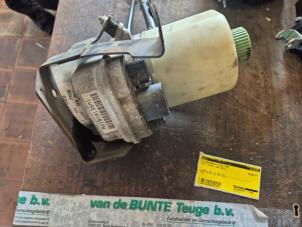 Gebruikte Servopomp Seat Ibiza ST (6J8) 1.2 TSI Prijs € 131,25 Margeregeling aangeboden door van de Bunte Teuge B.V.