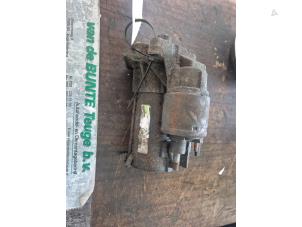 Gebruikte Startmotor Renault Twingo II (CN) 1.5 dCi 90 FAP Prijs € 47,25 Margeregeling aangeboden door van de Bunte Teuge B.V.