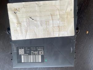 Gebruikte Computer Body Control Renault Twingo II (CN) 1.5 dCi 90 FAP Prijs € 52,50 Margeregeling aangeboden door van de Bunte Teuge B.V.