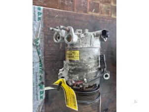 Gebruikte Pomp Airco Ford Grand C-Max (DXA) 1.0 Ti-VCT EcoBoost 12V 125 Prijs € 157,50 Margeregeling aangeboden door van de Bunte Teuge B.V.