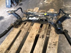 Gebruikte Subframe Ford Grand C-Max (DXA) 1.0 Ti-VCT EcoBoost 12V 125 Prijs € 262,50 Margeregeling aangeboden door van de Bunte Teuge B.V.