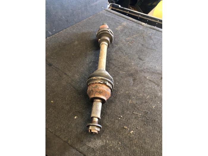 Gebruikte Steekas rechts-voor Ford Mondeo III Wagon 1.8 16V Prijs € 52,50 Margeregeling aangeboden door van de Bunte Teuge B.V.