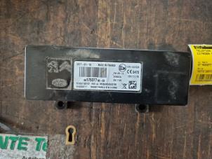 Gebruikte Module Telefoon Citroen C4 Cactus (0B/0P) 1.2 PureTech 110 12V Prijs € 52,50 Margeregeling aangeboden door van de Bunte Teuge B.V.