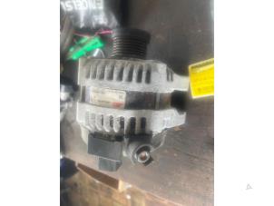 Gebruikte Dynamo Ford Focus 3 Wagon 1.0 Ti-VCT EcoBoost 12V 125 Prijs € 78,75 Margeregeling aangeboden door van de Bunte Teuge B.V.