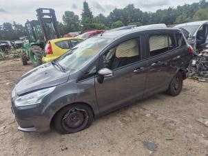 Gebruikte Voorscherm links Ford B-Max (JK8) 1.0 EcoBoost 12V 100 Prijs € 157,50 Margeregeling aangeboden door van de Bunte Teuge B.V.