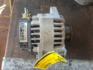 Gebruikte Alternator Peugeot 107 1.0 12V Prijs € 78,75 Margeregeling aangeboden door van de Bunte Teuge B.V.