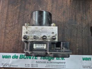 Gebruikte ABS Pomp Skoda Fabia II (5J) 1.2i Prijs € 105,00 Margeregeling aangeboden door van de Bunte Teuge B.V.