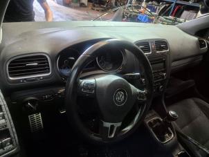Gebruikte Airbag set + dashboard Volkswagen Golf VI (5K1) 1.2 TSI BlueMotion Prijs € 472,50 Margeregeling aangeboden door van de Bunte Teuge B.V.
