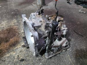 Gebruikte Automaatbak Hyundai iX20 (JC) 1.6i 16V Prijs € 628,95 Margeregeling aangeboden door van de Bunte Teuge B.V.