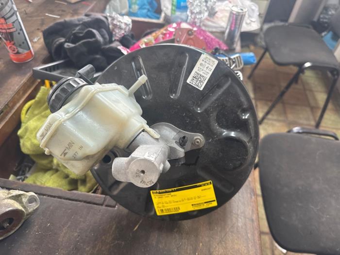 Gebruikte Rembol Volkswagen Caddy III (2KA,2KH,2CA,2CH) 1.6 TDI 16V Prijs € 78,75 Margeregeling aangeboden door van de Bunte Teuge B.V.