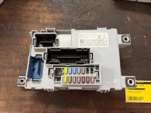 Gebruikte Computer Body Control Fiat 500C (312) 1.2 69 Prijs € 157,50 Margeregeling aangeboden door van de Bunte Teuge B.V.