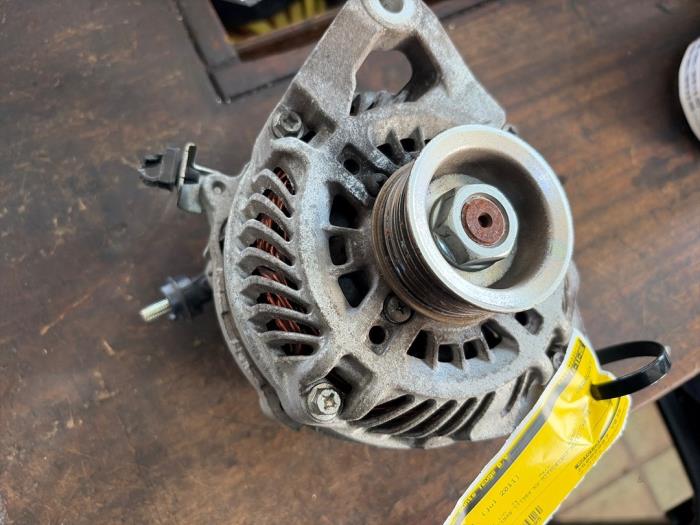 Gebruikte Dynamo Mazda 2 (DE) 1.3 16V S-VT Prijs € 52,50 Margeregeling aangeboden door van de Bunte Teuge B.V.