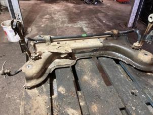 Gebruikte Subframe Nissan Primastar 2.0 dCi 120 Prijs € 105,00 Margeregeling aangeboden door van de Bunte Teuge B.V.