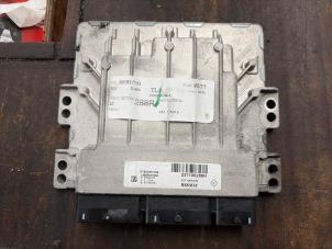 Gebruikte Computer Motormanagement Renault Megane IV (RFBB) 1.2 Energy TCE 100 Prijs € 204,75 Margeregeling aangeboden door van de Bunte Teuge B.V.
