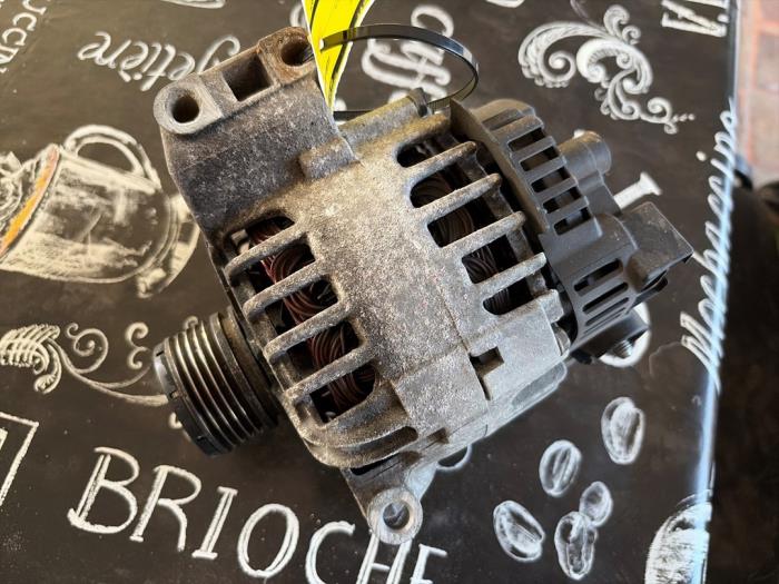 Alternator Mercedes B (W245), 2005 / 2011 2.0 B-200 16V Turbo, Hatchback, Benzine, 2.034cc, 142kW (193pk), FWD, M266980, 2005-03 / 2011-11, 245.234 (Gebruikt)