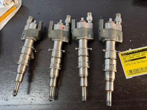Gebruikte Injector (benzine injectie) BMW 1 serie (E81) 116i 1.6 16V Prijs € 262,50 Margeregeling aangeboden door van de Bunte Teuge B.V.