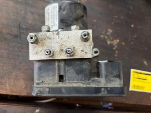 Gebruikte ABS Pomp BMW 1 serie (E81) 116i 1.6 16V Prijs € 105,00 Margeregeling aangeboden door van de Bunte Teuge B.V.