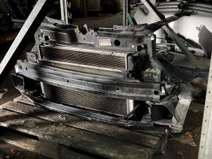 Gebruikte Voorfront Fiat 500 Abarth Prijs € 577,50 Margeregeling aangeboden door van de Bunte Teuge B.V.