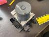 ABS Pomp van een Audi A4 Avant (B8), 2007 / 2015 2.0 TDI 16V, Combi/o, Diesel, 1.968cc, 105kW (143pk), FWD, CAGA; CJCA; CMEA; CMFA, 2008-04 / 2015-12, 8K5 2011