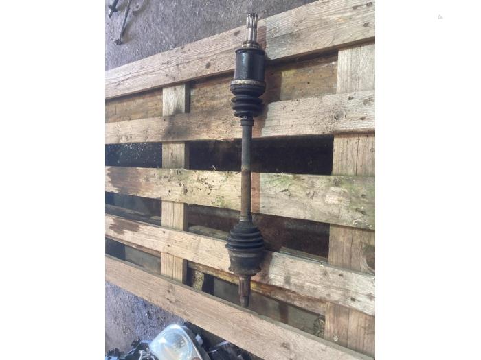 Gebruikte Steekas links-voor BMW Mini (R50/53) 1.6 16V Cooper Prijs € 52,50 Margeregeling aangeboden door van de Bunte Teuge B.V.