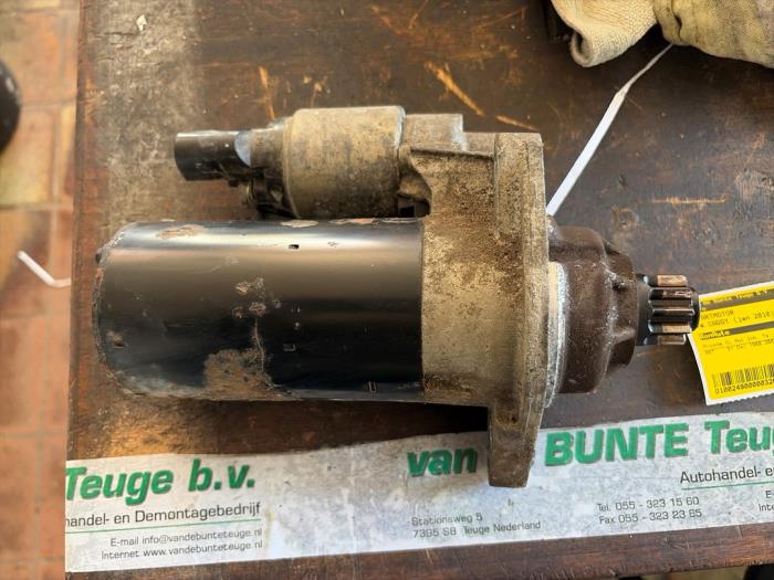 Gebruikte Startmotor Volkswagen Caddy III (2KA,2KH,2CA,2CH) 2.0 SDI Prijs € 36,75 Margeregeling aangeboden door van de Bunte Teuge B.V.