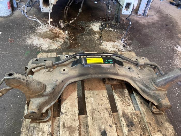 Gebruikte Subframe Alfa Romeo MiTo (955) 0.9 TwinAir Prijs € 89,25 Margeregeling aangeboden door van de Bunte Teuge B.V.