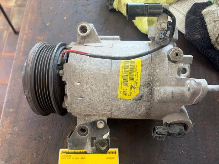 Gebruikte Aircopomp Ford Fiesta 6 (JA8) 1.0 Ti-VCT 12V 65 Prijs € 105,00 Margeregeling aangeboden door van de Bunte Teuge B.V.