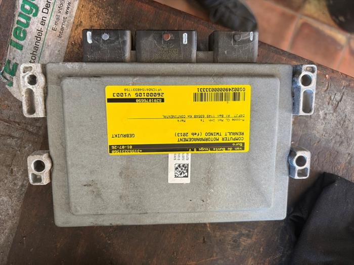 Gebruikte Computer Motormanagement Renault Twingo II (CN) 1.2 16V Prijs € 78,75 Margeregeling aangeboden door van de Bunte Teuge B.V.