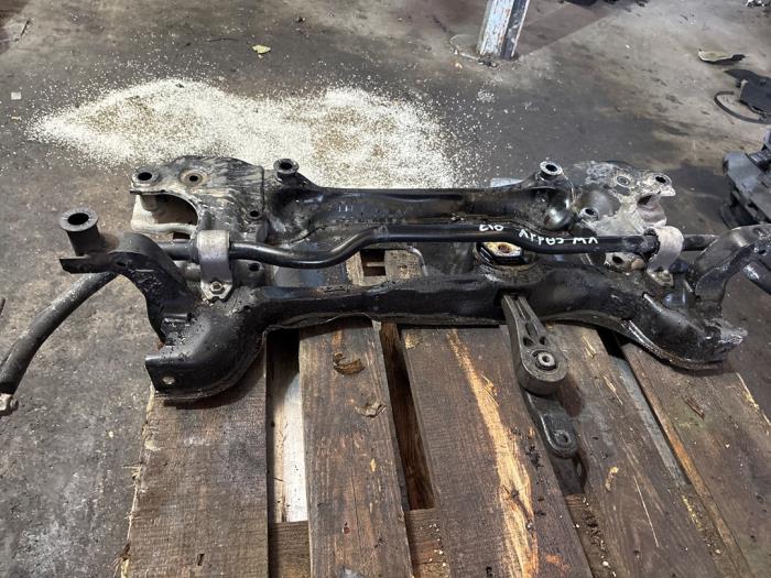 Gebruikte Subframe Volkswagen Caddy IV 1.4 TGI BlueMotion Prijs op aanvraag aangeboden door van de Bunte Teuge B.V.