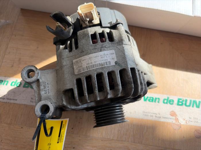 Gebruikte Dynamo Ford Focus 2 1.6 Ti-VCT 16V Prijs € 52,50 Margeregeling aangeboden door van de Bunte Teuge B.V.