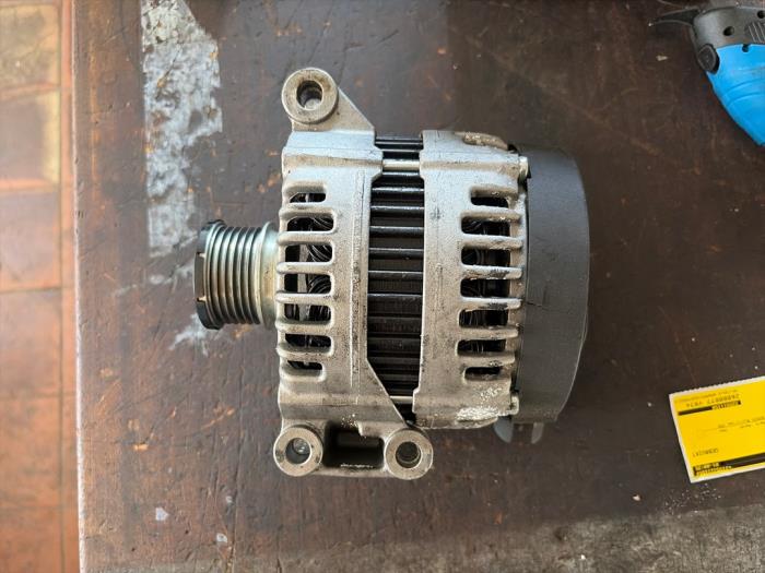 Gebruikte Dynamo Mini Mini (R56) 1.6 16V Cooper S Prijs € 157,50 Margeregeling aangeboden door van de Bunte Teuge B.V.