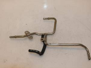 Gebruikte Brandstofleiding Volkswagen Touran (1T3) 2.0 TDI 16V Prijs € 32,00 Margeregeling aangeboden door Van Gils Automotive