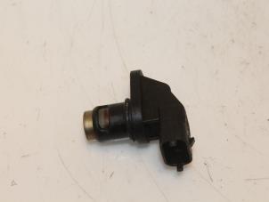 Gebruikte Nokkenas Sensor Mercedes CLS (C219) 500 5.0 V8 24V Prijs € 30,00 Margeregeling aangeboden door Van Gils Automotive